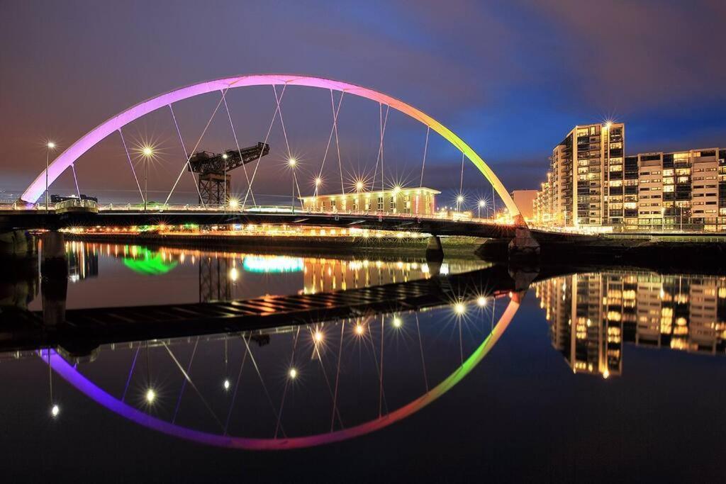 Fabulous Location, One Bedroom West End Flat, Just Off Byres Rd, Close To Sec & Hydro Глазго Экстерьер фото